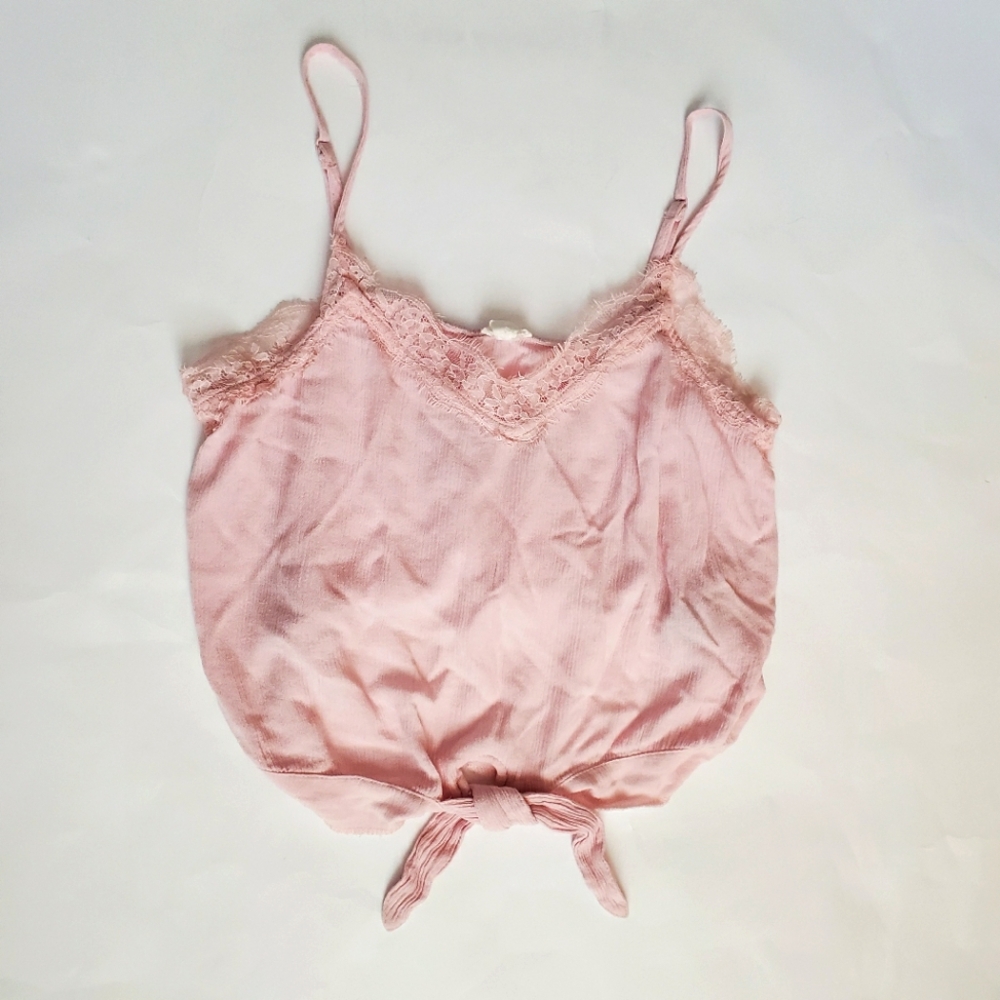 Lacey Tie Up Crop Top Baby Pink size M